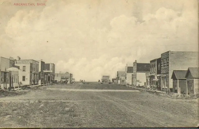 Main Street, Abernethy